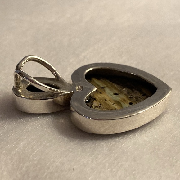 NWOT - 925 Mexican Silver Abalone Shell Heart Pendant* - Picture 4 of 10